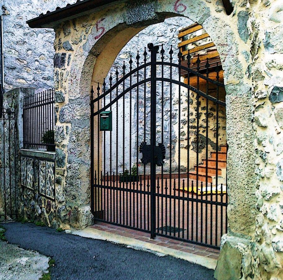 La Casa Sull' Altopiano Mountain Lake Iseo Hospitality 波斯科 外观 照片